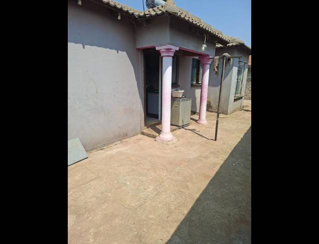 3 BEDROOM HOUSE FOR SALE IN TEMBISA